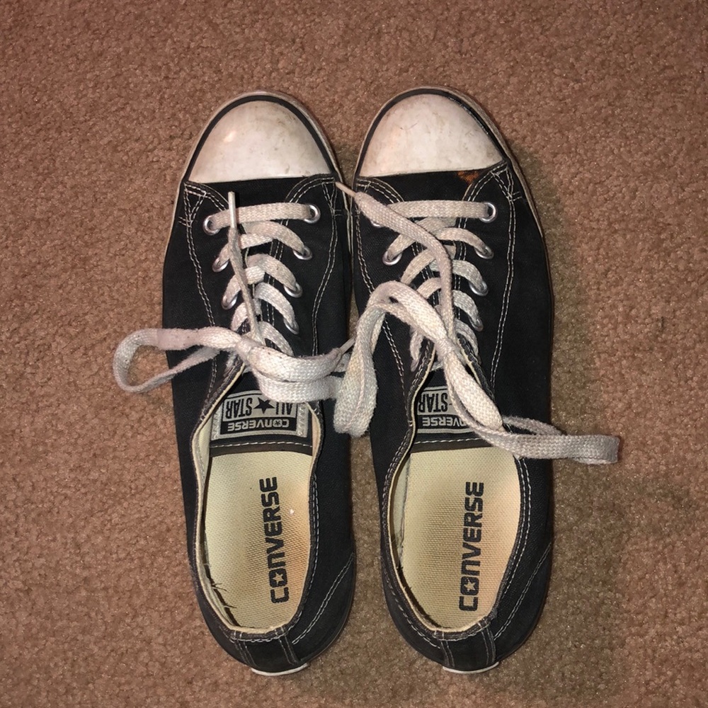 Black converse
